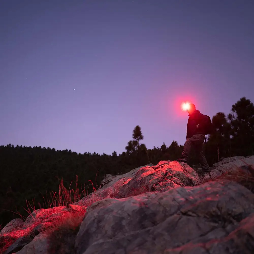 Lanternă frontală și unghiulară Olight Perun 2 Mini Cool White Blue cu bandă pentru cap - 1100 lumeni