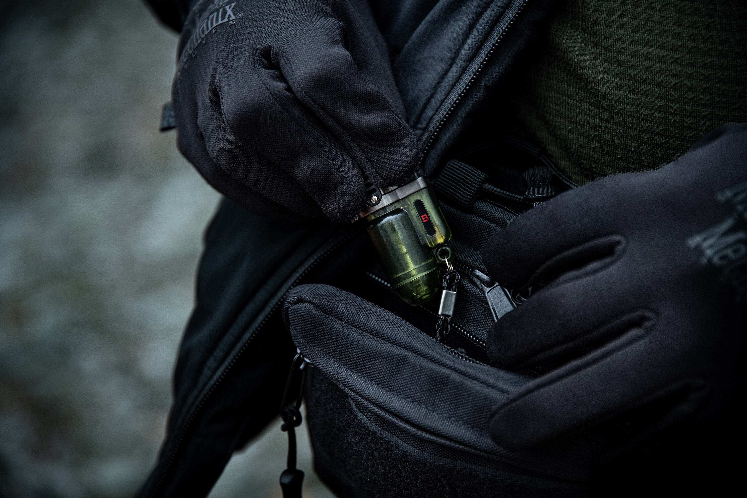 Brichetă incandescentă Badger Outdoor Pocket Jet