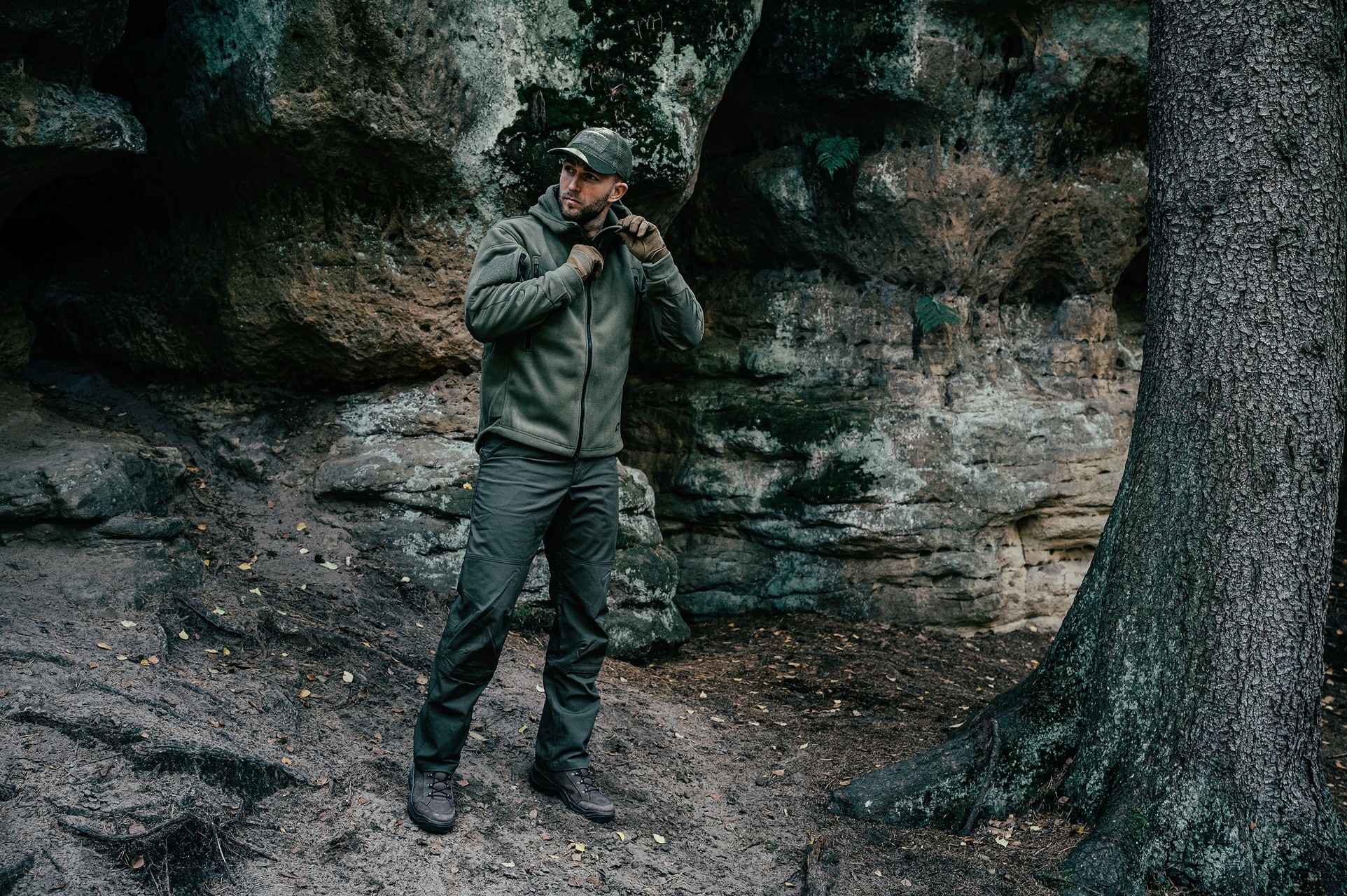 Pantaloni Helikon Woodsman - Taiga Green