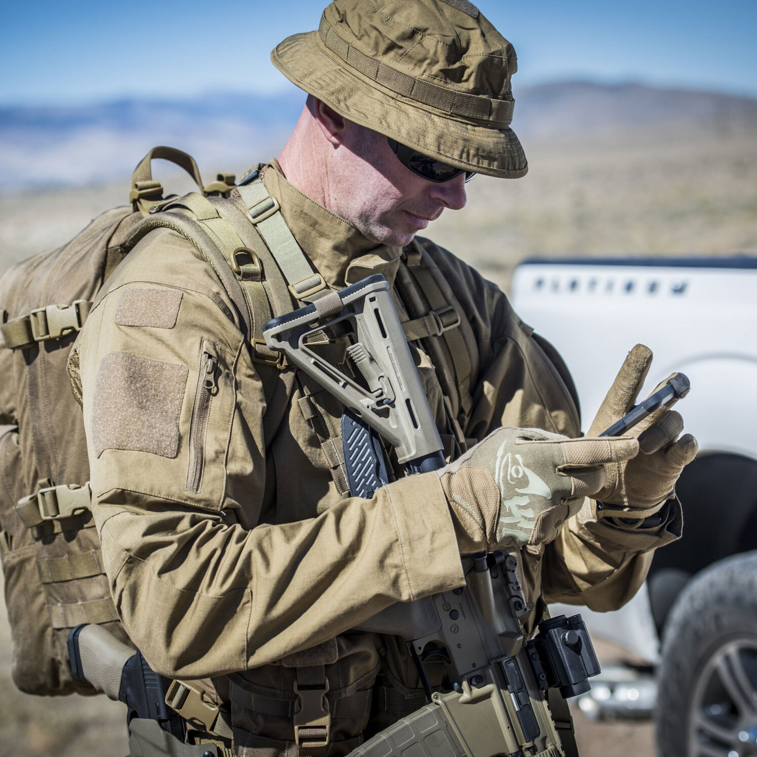 Mănuși Helikon All Round Tactical - Coyote/Adaptive Green