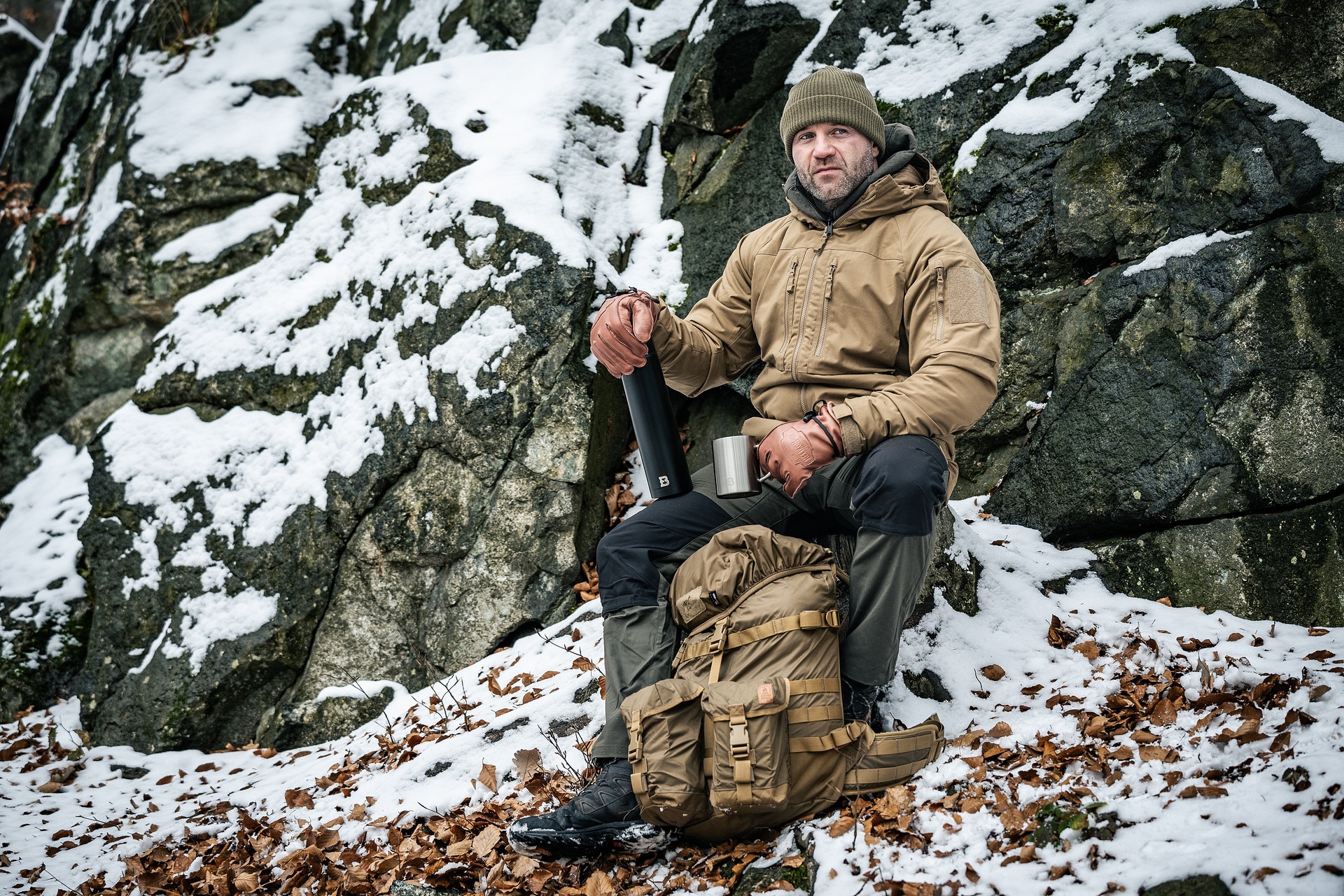 Pantaloni Helikon Woodsman - Taiga Green / Black