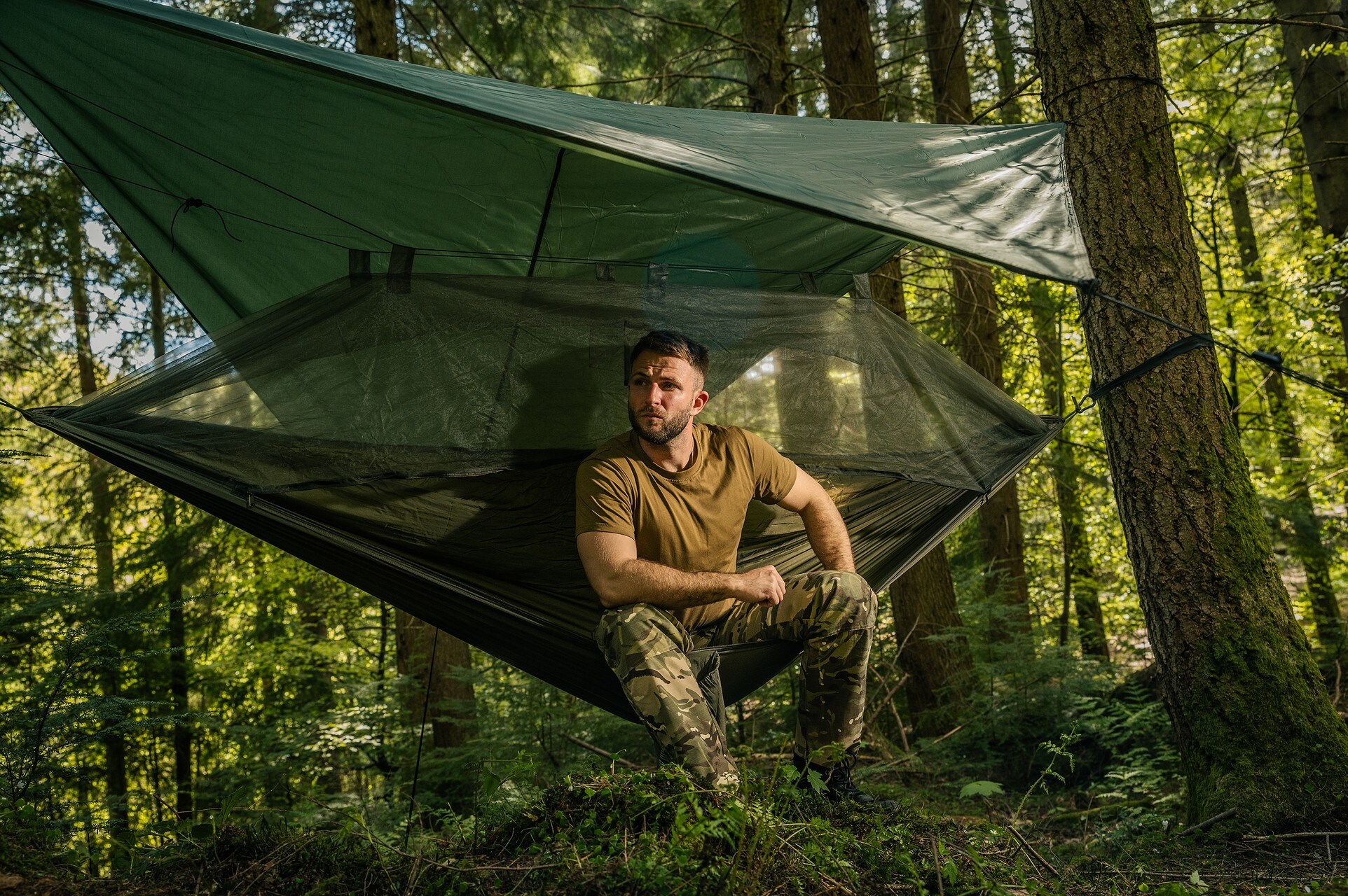 Hamac cu plasă de protecție împotriva insectelor Highlander Forces Crusader
