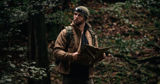 Ce fel de lanternă frontală să alegi pentru drumeții montane? – îți oferim câteva sfaturi