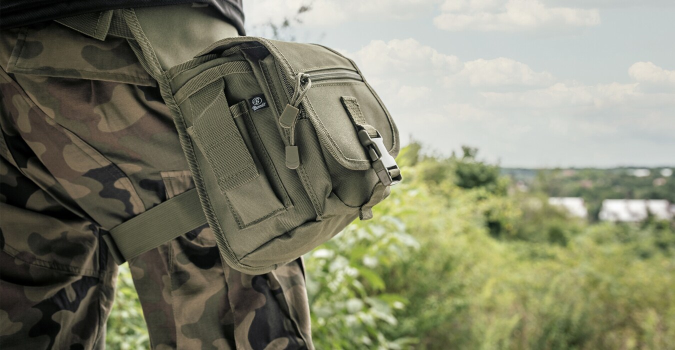 Ce articole de îmbrăcăminte militară merită să aveți în garderoba?