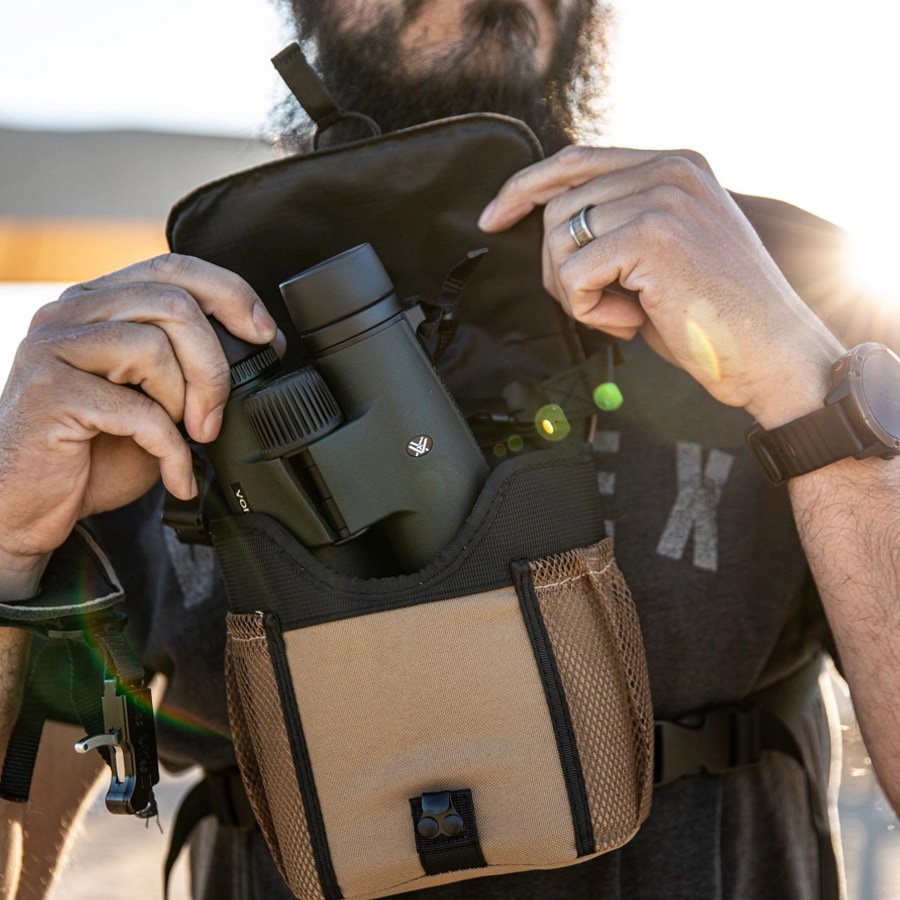 Бінокль Vortex Triumph HD 10x42