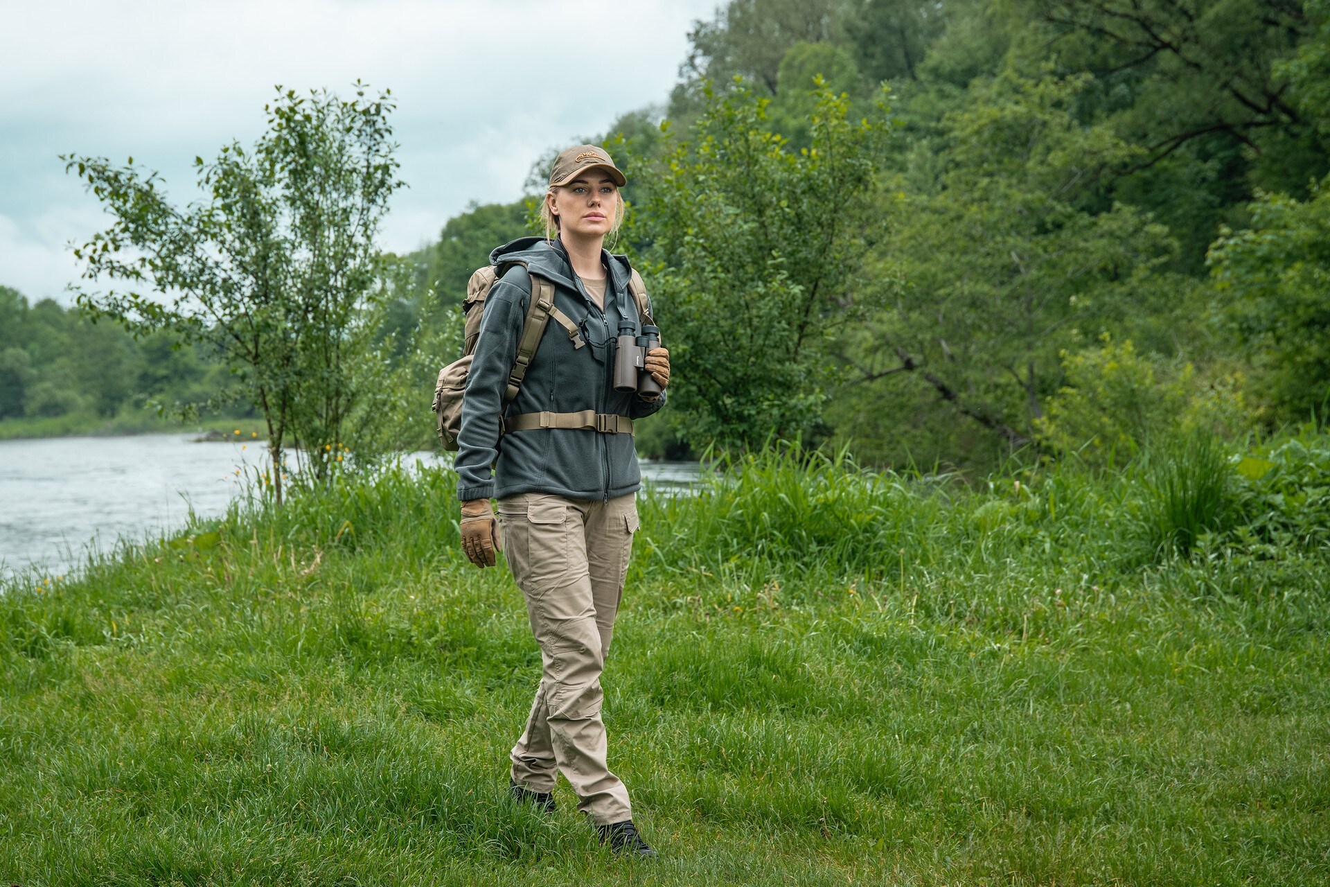 Жіночі штани Helikon Women's UTP Resized PolyCotton Rip-Stop - Khaki