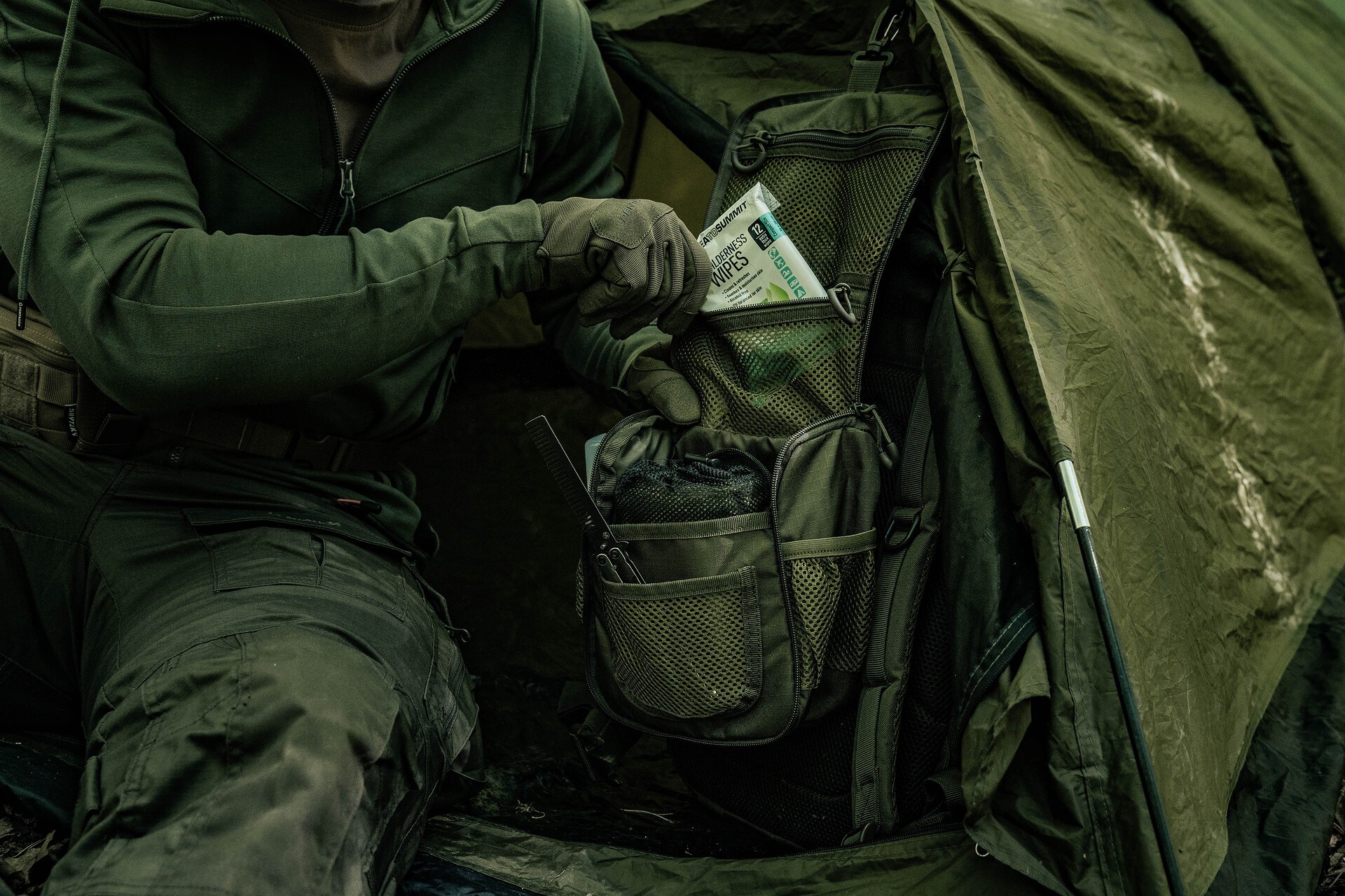 Вологі серветки Sea To Summit Wilderness Wipes Compact - 12 шт.