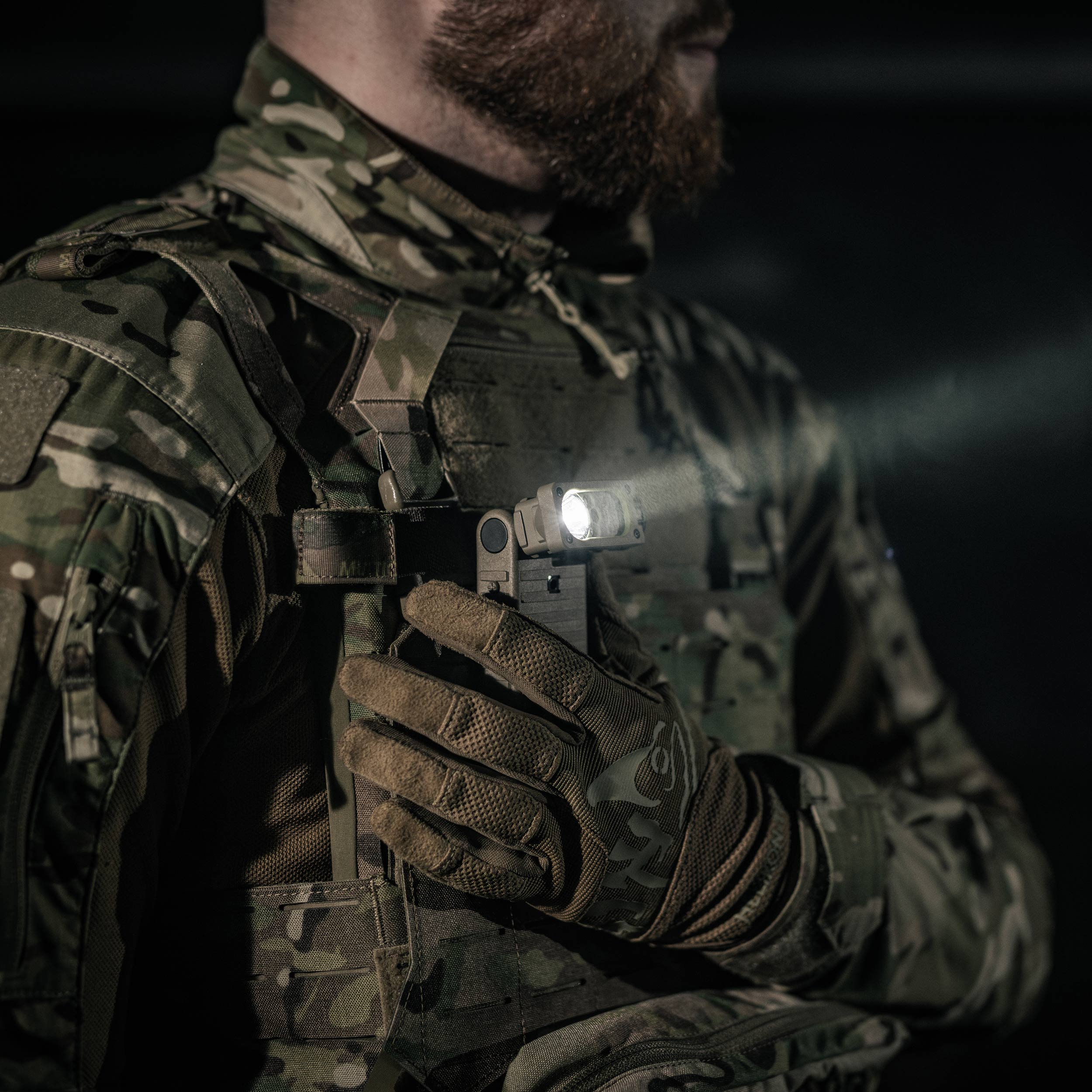 Ліхтарик для шолома Streamlight Sidewinder Military Coyote - 55 люменів