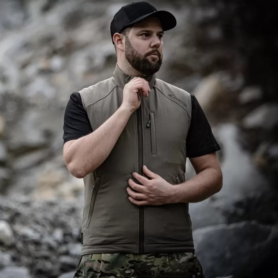 Безрукавка Carinthia Loftshell Climate Vest - Olive