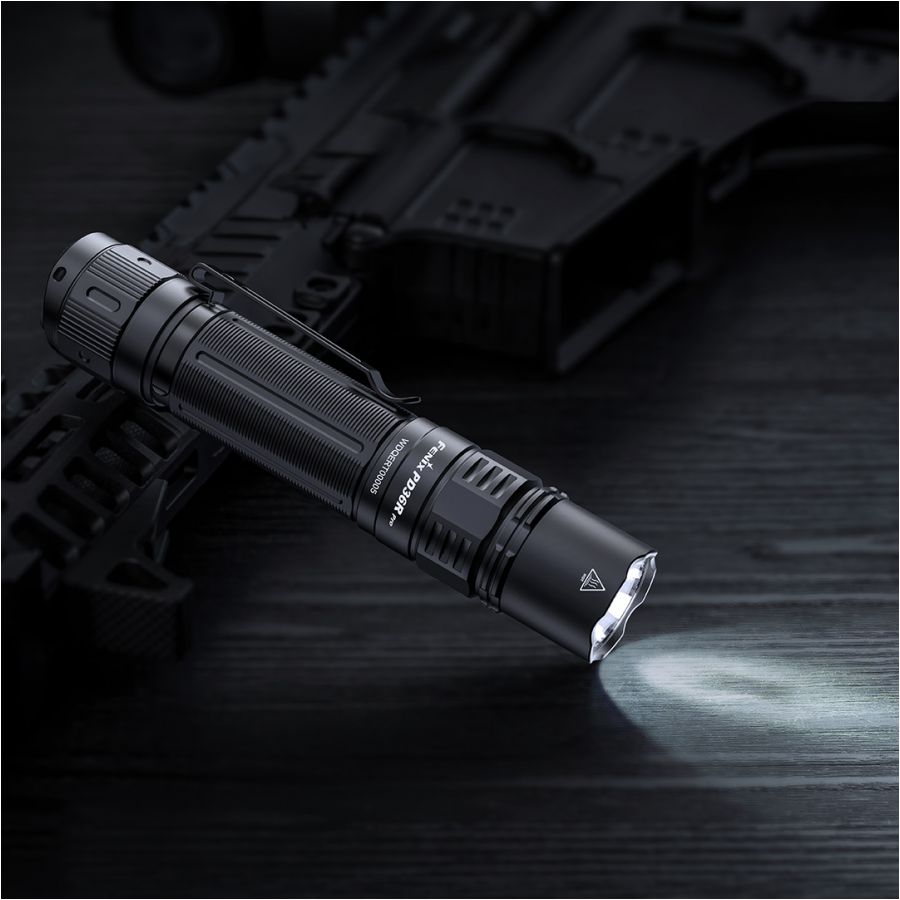 Ліхтарик Fenix PD36R Pro - 2800 люменів