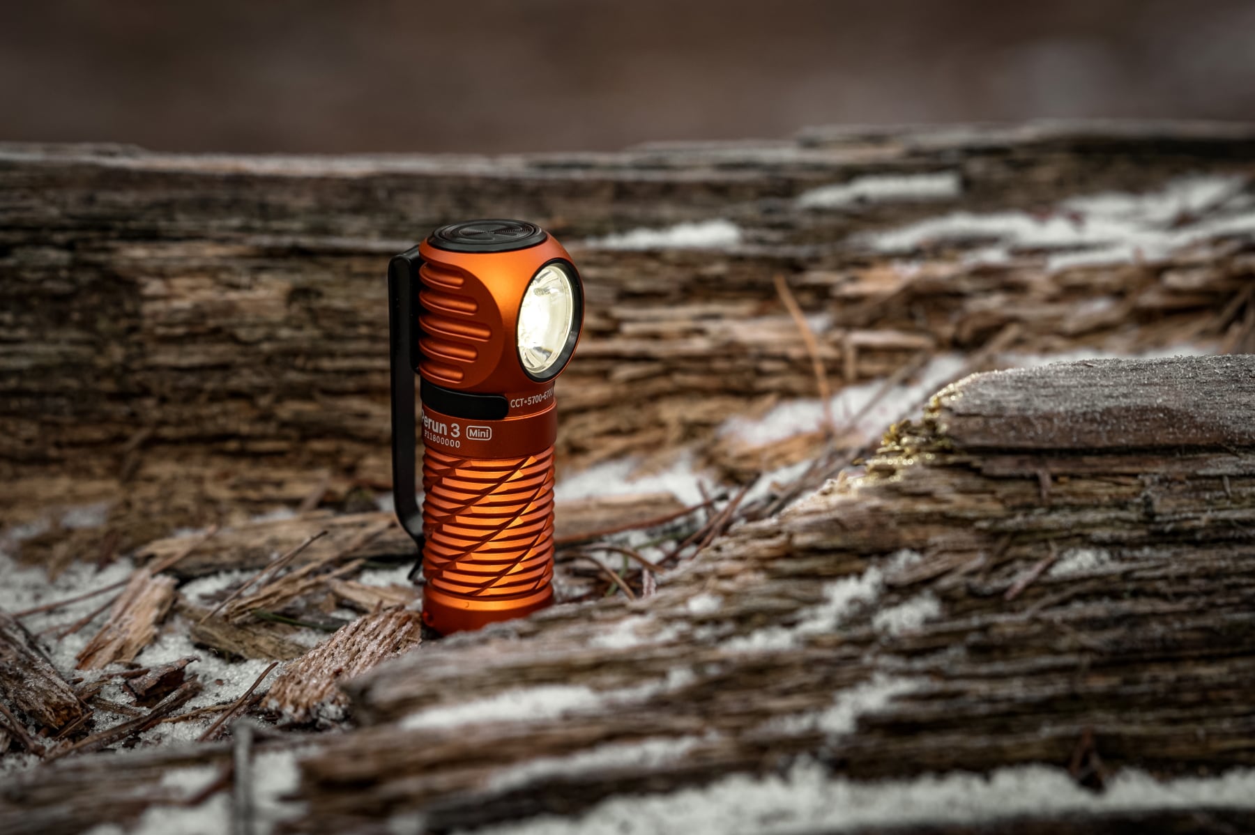 Налобний та кутовий ліхтарик Olight Perun 3 Mini Premium Cool White Orange з пов'язкою - 1250 люменів