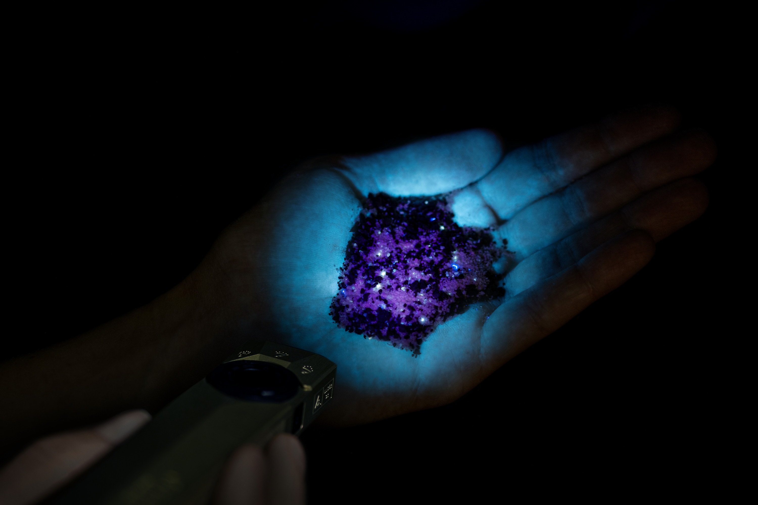 Ліхтарик Olight ArkPro Ultra Class 1 Cool White Olive Green - 1700 люменів