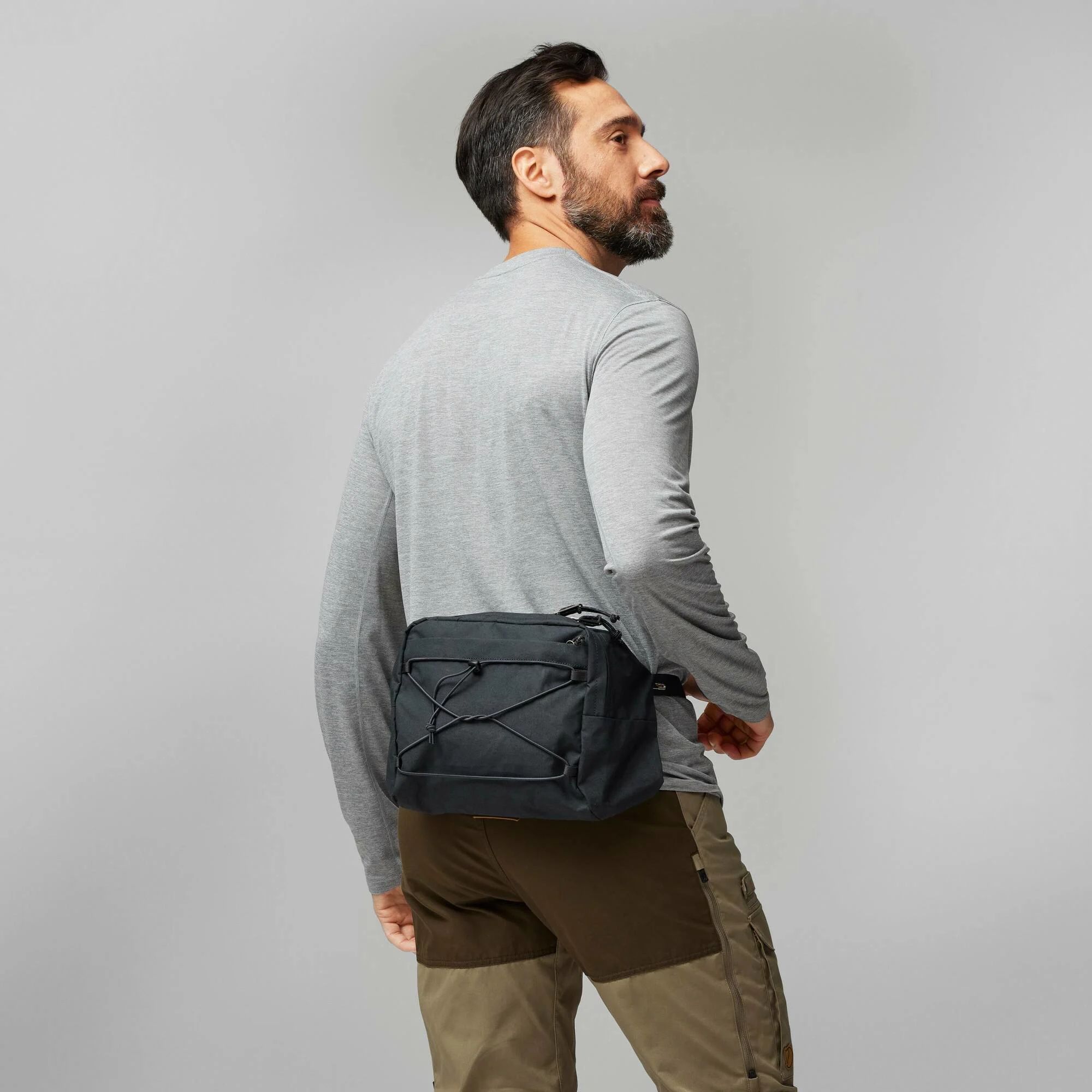 Рюкзак Fjallraven Kajka M/L 65 л - Coal Black