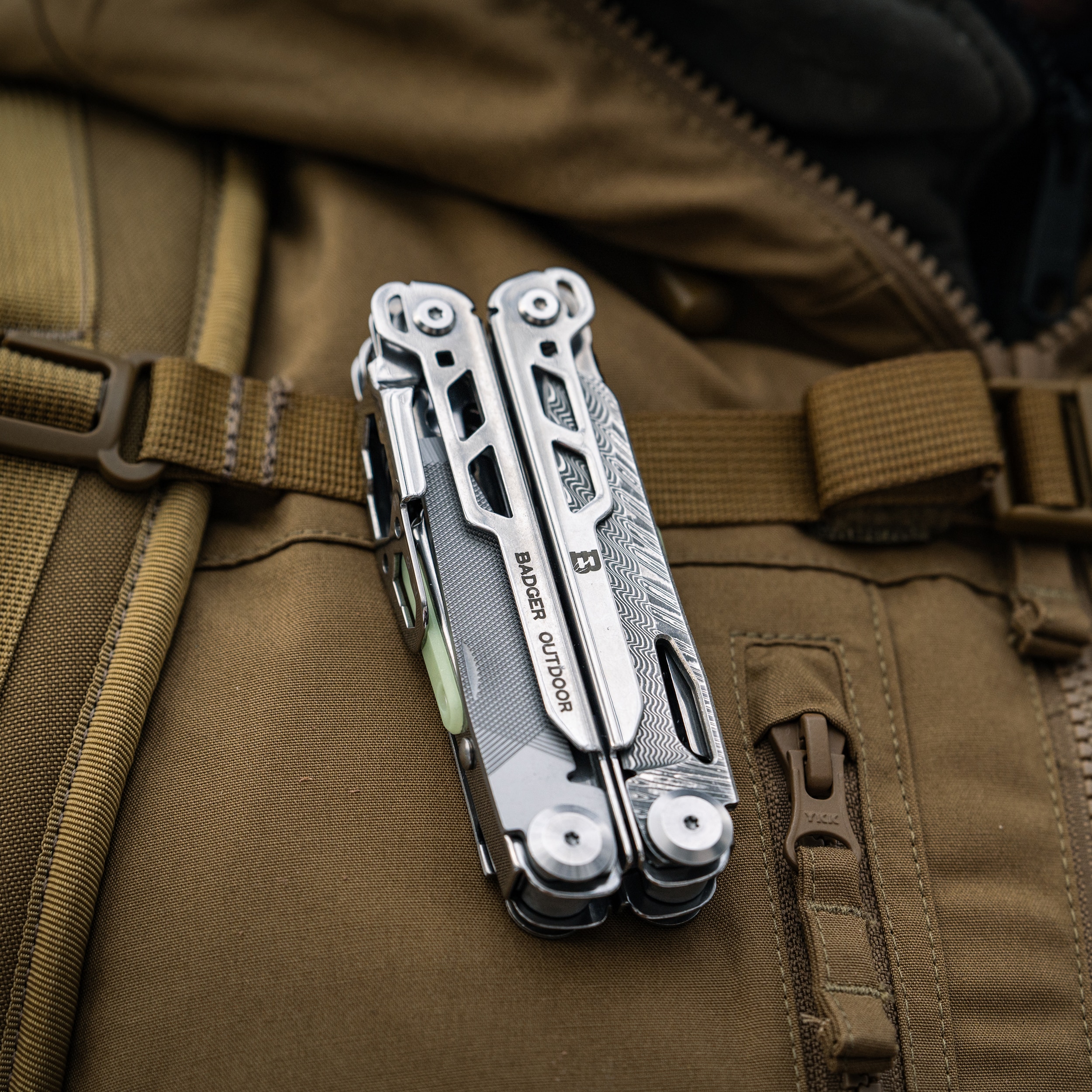 Мультитул Badger Outdoor Venom