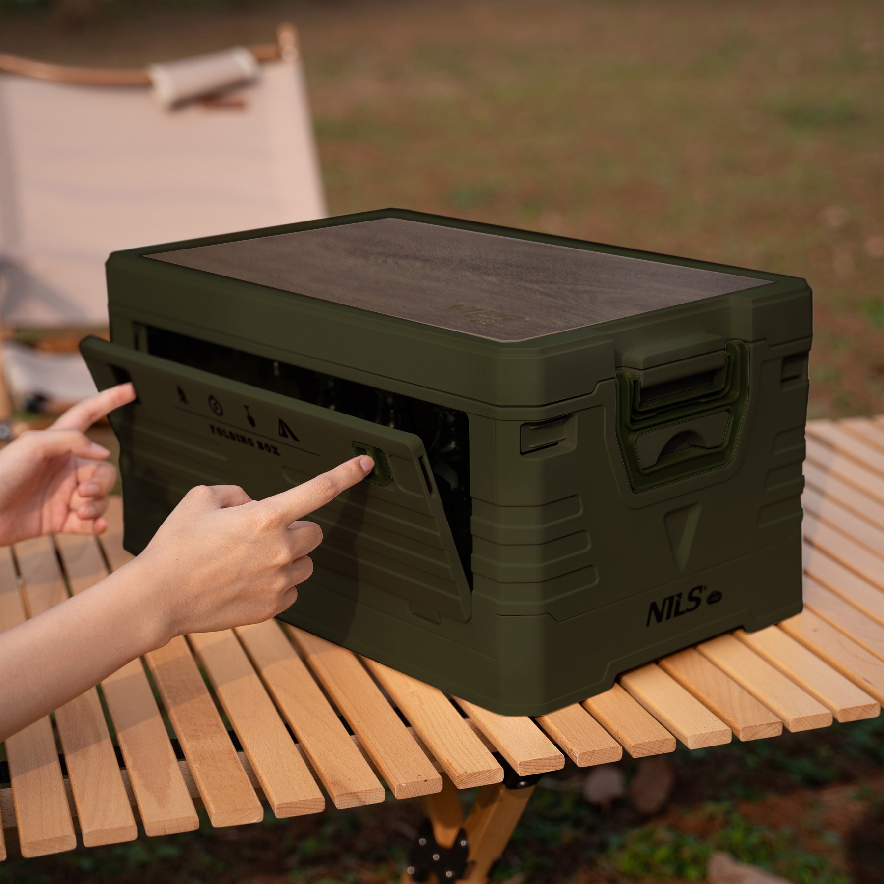 Транспортний ящик Nils Camp NCB4002 32 л з дерев'яною стільницею - Green