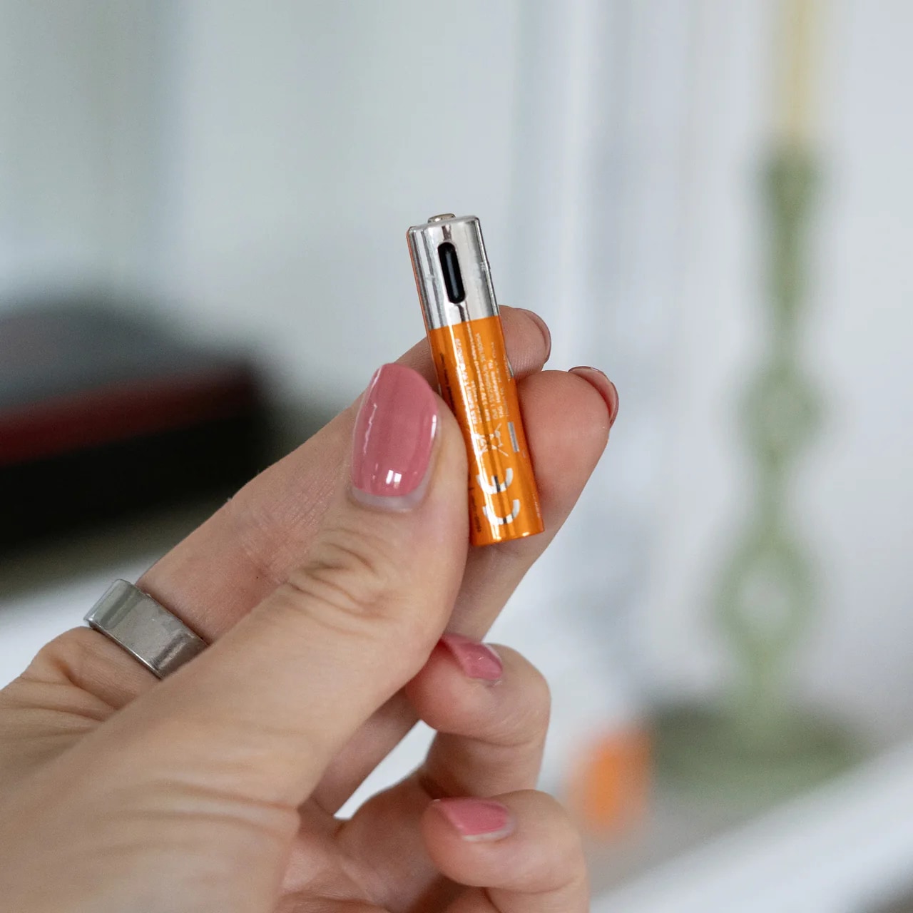 Акумулятор 1,5 В Xtorm NextGen Rechargeable AAA USB-C 570 мАг - 4 шт.