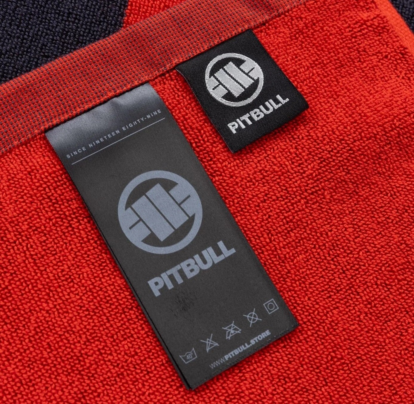 Рушник Pitbull Gym Hilltop 88 x 52 см - Graphite/Red