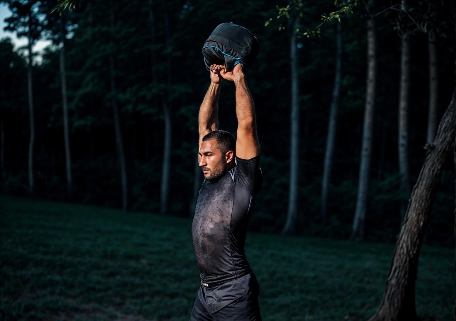 Тренувальний мішок DBX Bushido XBag з регульованим навантаженням