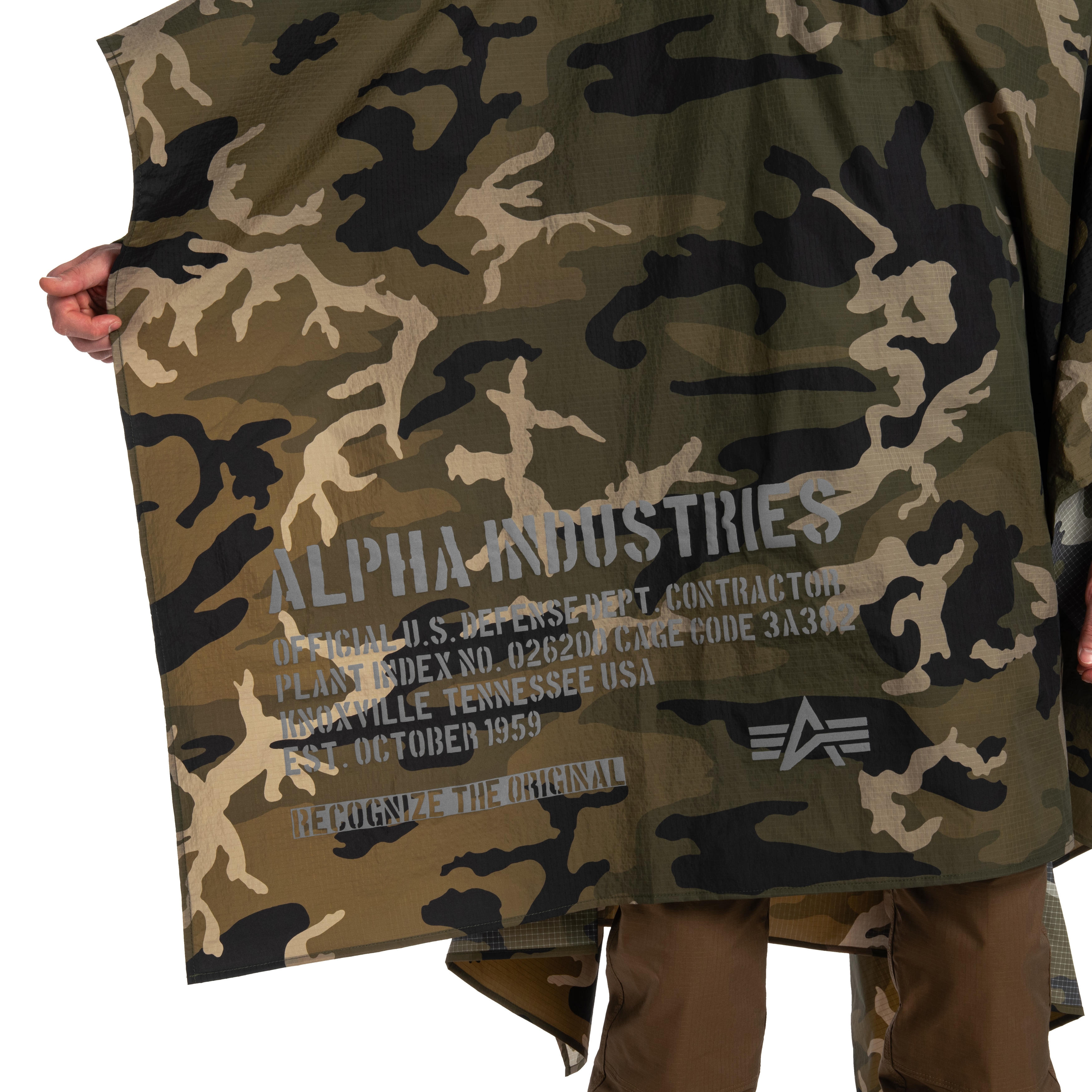 Пончо Alpha Industries Packable Rain Cape - US Woodland