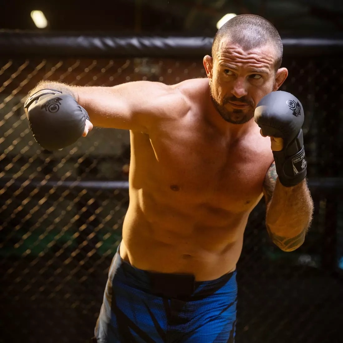 Рукавиці для MMA DBX Bushido Valor Series Black Master E1V9 - Чорні