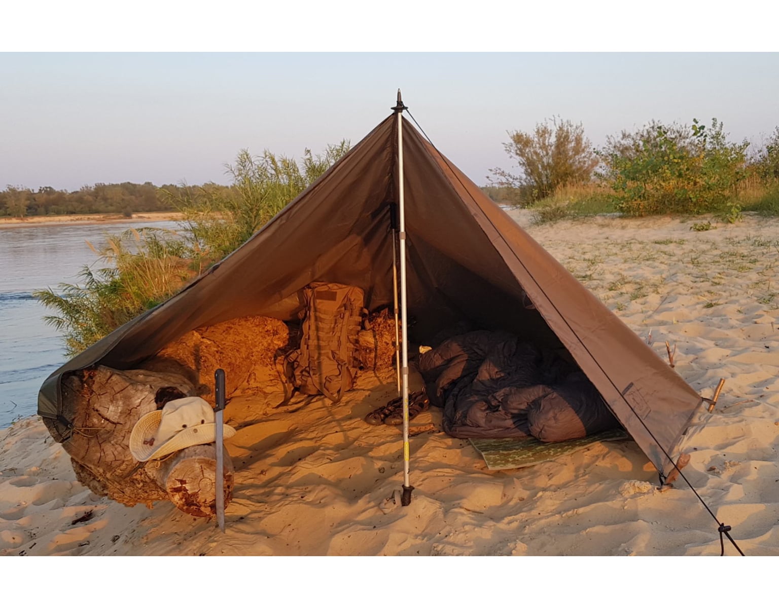 Тент Bushmen Thermo Tarp з теплоізоляцією 3 x 3 м - Olive