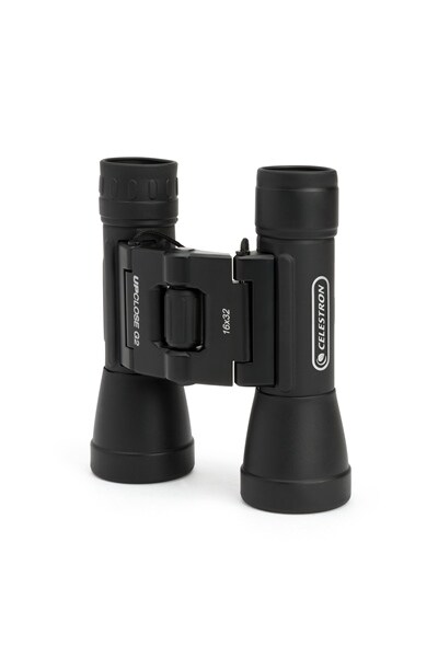 Бінокль Celestron UpClose G2 16x32