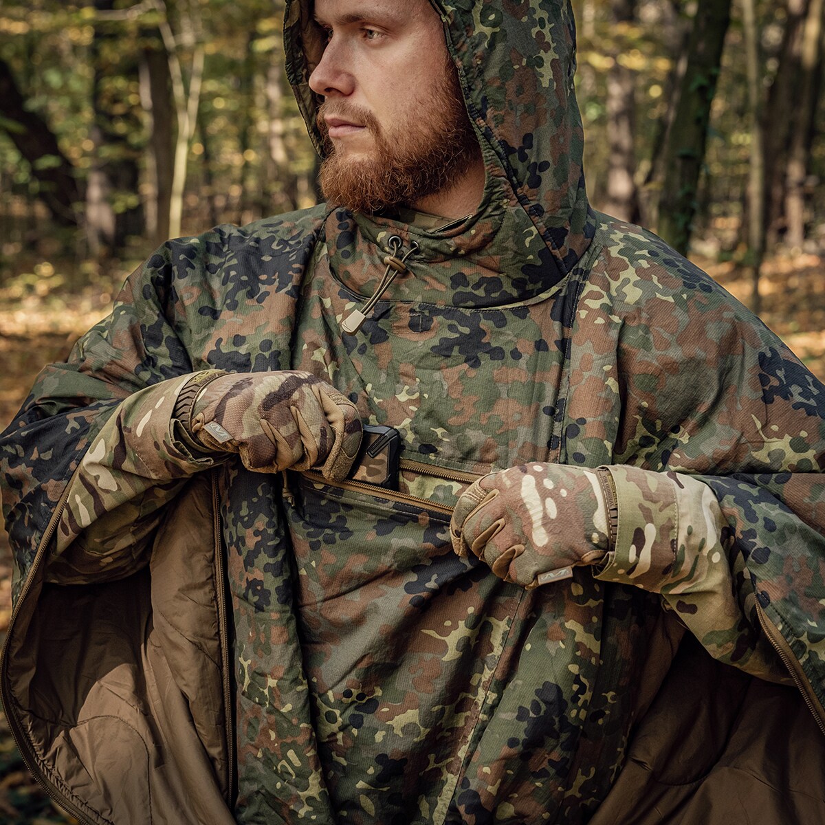 Пончо Helikon-Tex Swagman Roll Climashield Apex з функцією спального мішка - Flecktarn