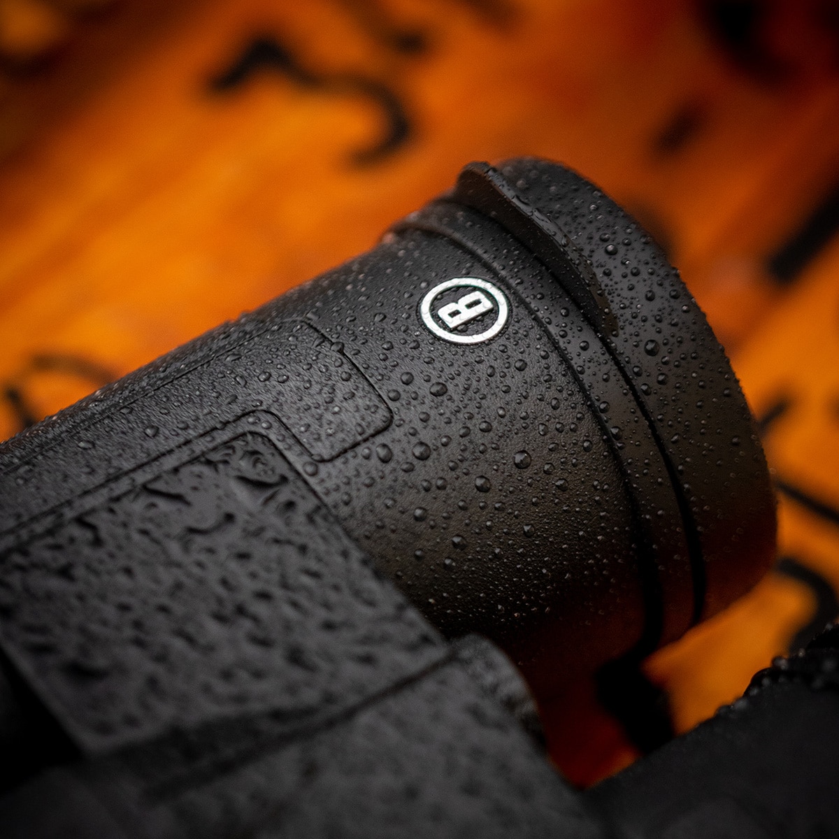 Бінокль Bushnell Legend 8x42 Roof