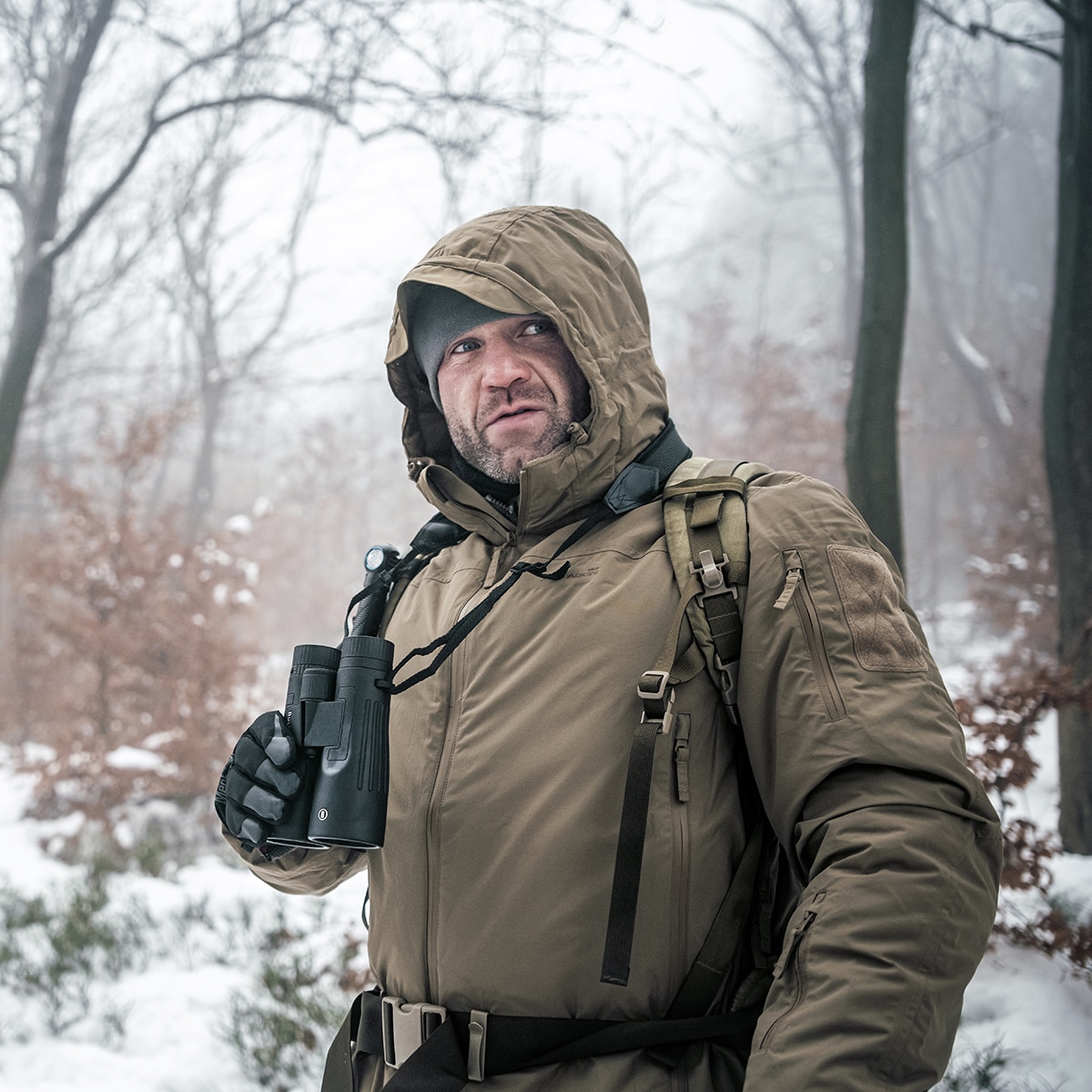 Бінокль Bushnell Legend 12x50 Roof