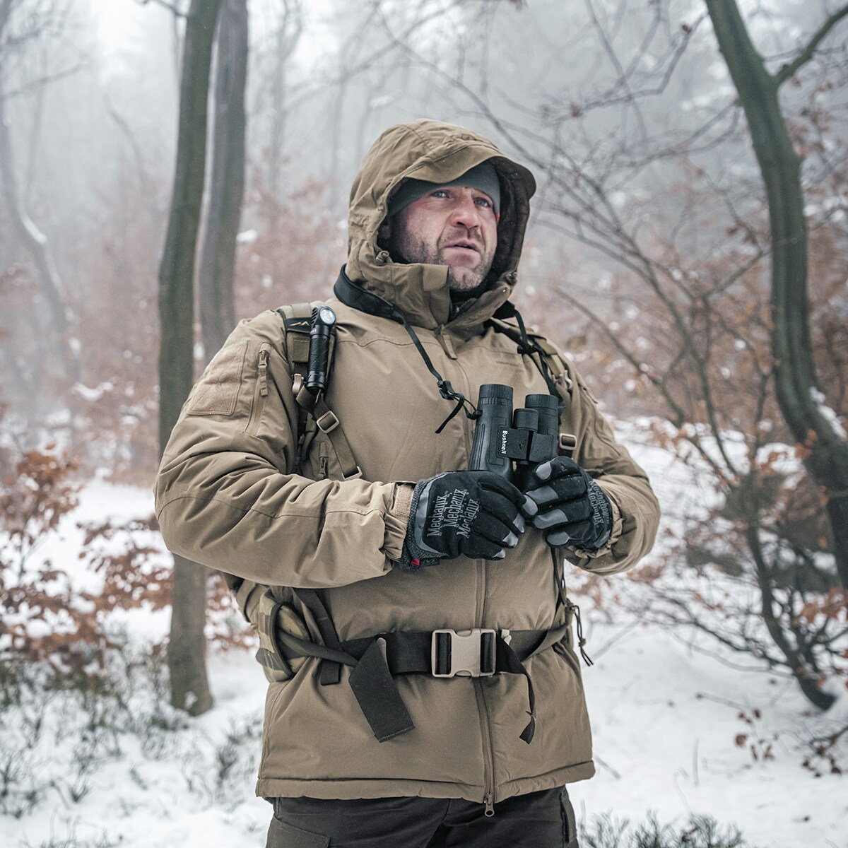 Бінокль Bushnell Legend 12x50 Roof