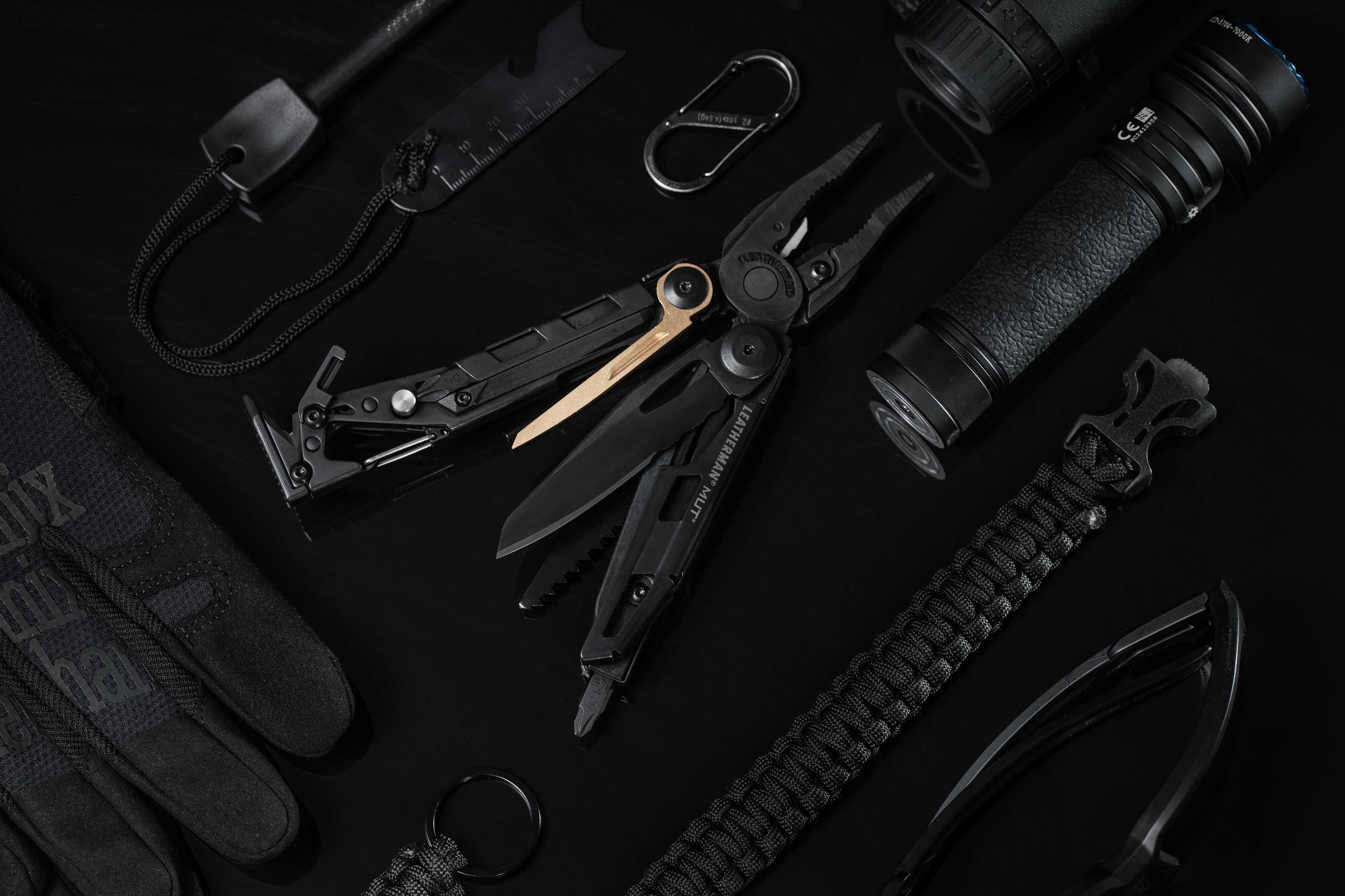Мультитул Leatherman MUT (833093)