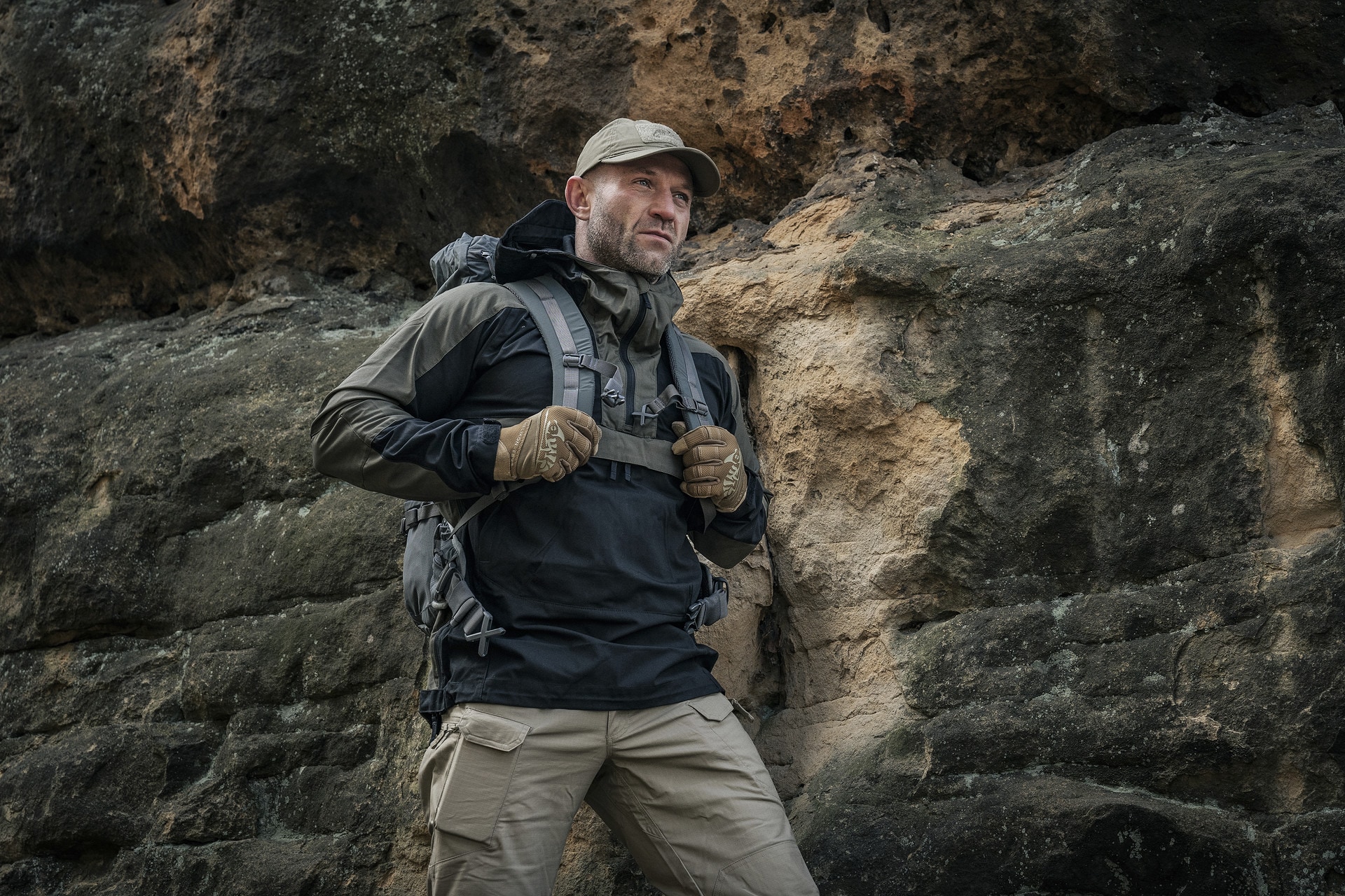 Куртка Helikon Woodsman Anorak - Black/Taiga Green