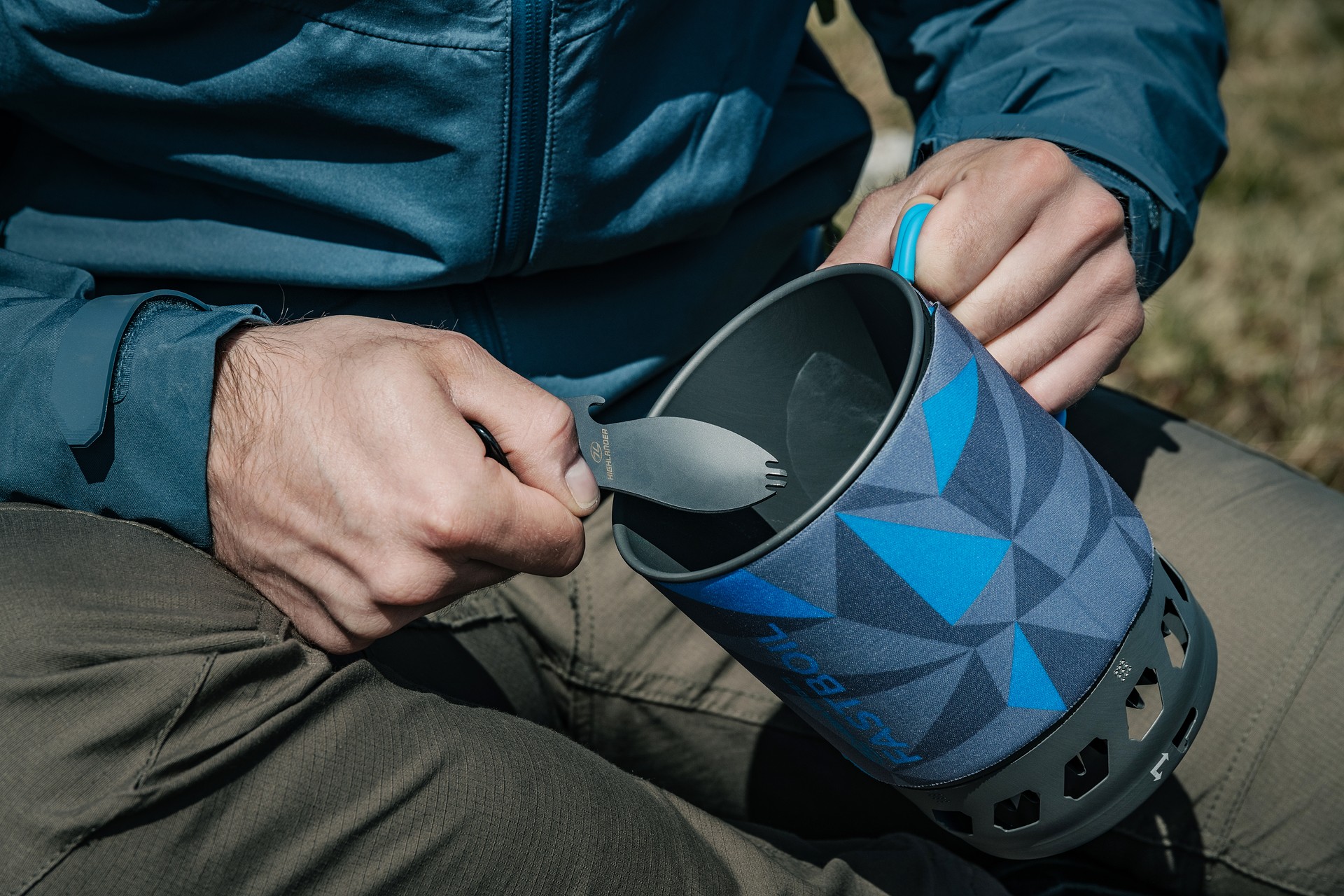 Універсальний столовий прилад Highlander Outdoor Foon 5 In 1 Tool з карабіном